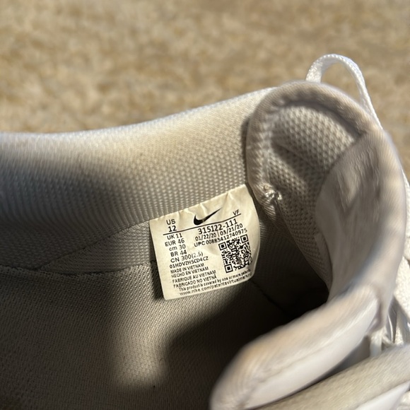 Air Force 1 Low - Picture 8 of 8